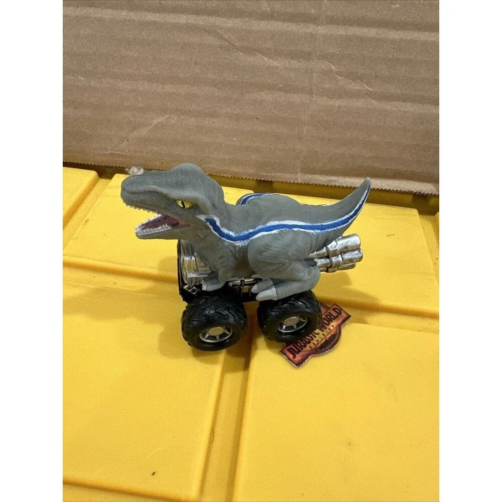 Jurassic World Zoom Riders Pullback Power Vehicle Velociraptor Dinosaur Toy B2